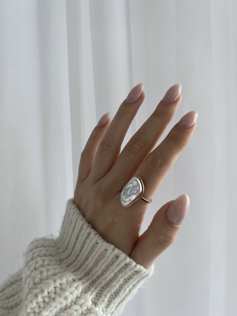 feminine nails